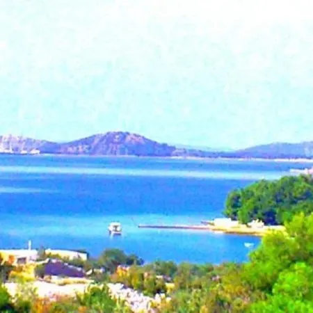 Basic - Sea View - Small And Large Groups Pirovac