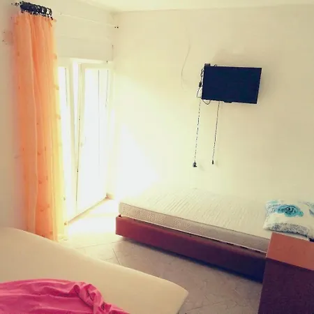 Basic - Sea View - Small And Large Groups Apartmán *
