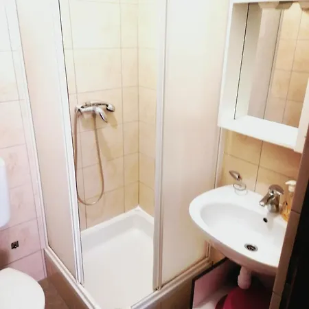 Apartamento Basic - Sea View - Small And Large Groups Pirovac